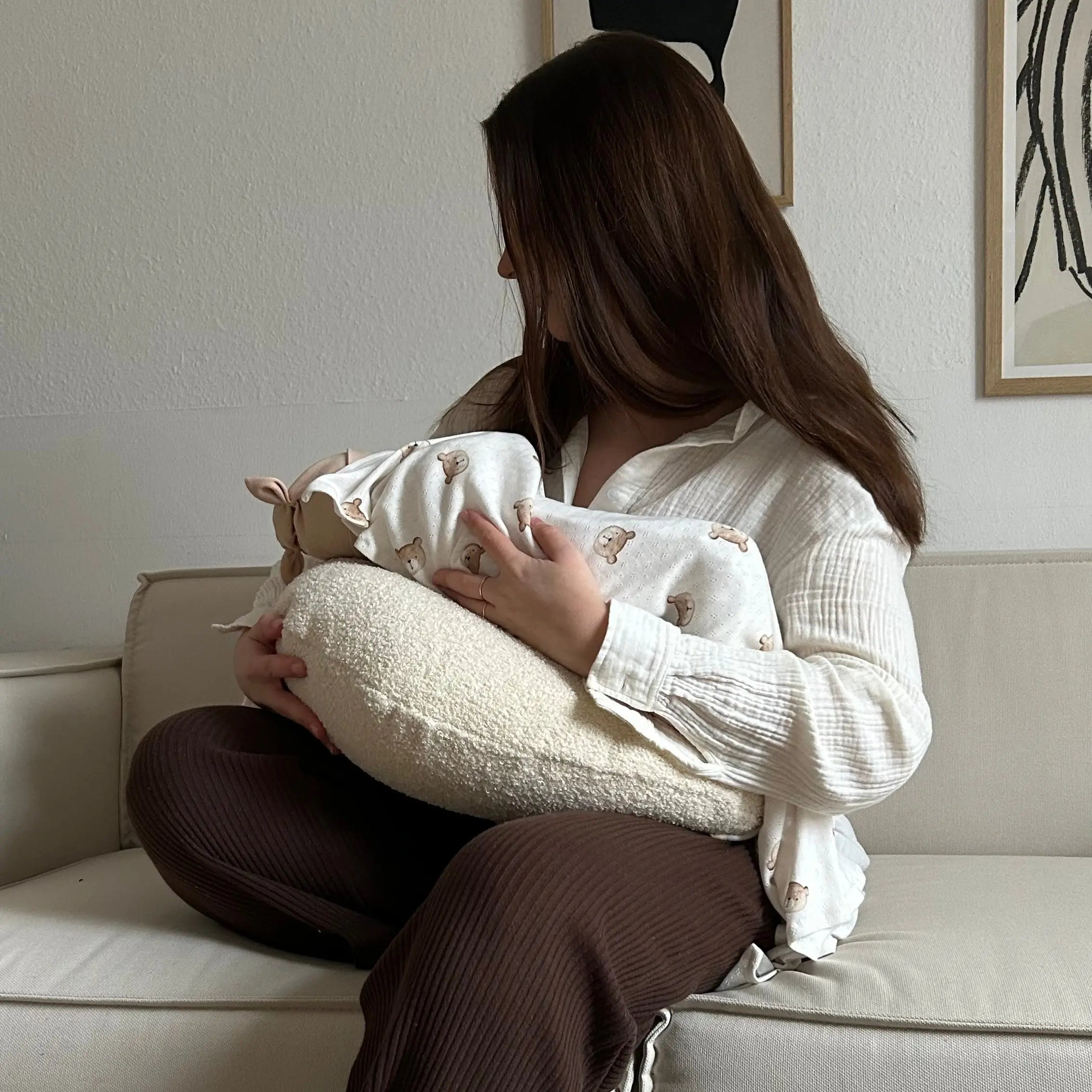 Stillkissen U-Form Teddystoff Bouclé abnehmbaren Bezug – ergonomisch, Oeko-Tex, Halbmond District for Kids