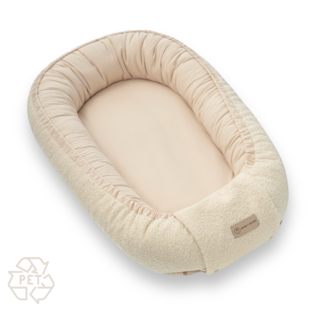 Babynestchen Teddystoff-Bouclé – Kuscheliger Baby-Kokon für Geborgenheit & Wärme-Babynestchen-District for Kids-Creme-District for Kids