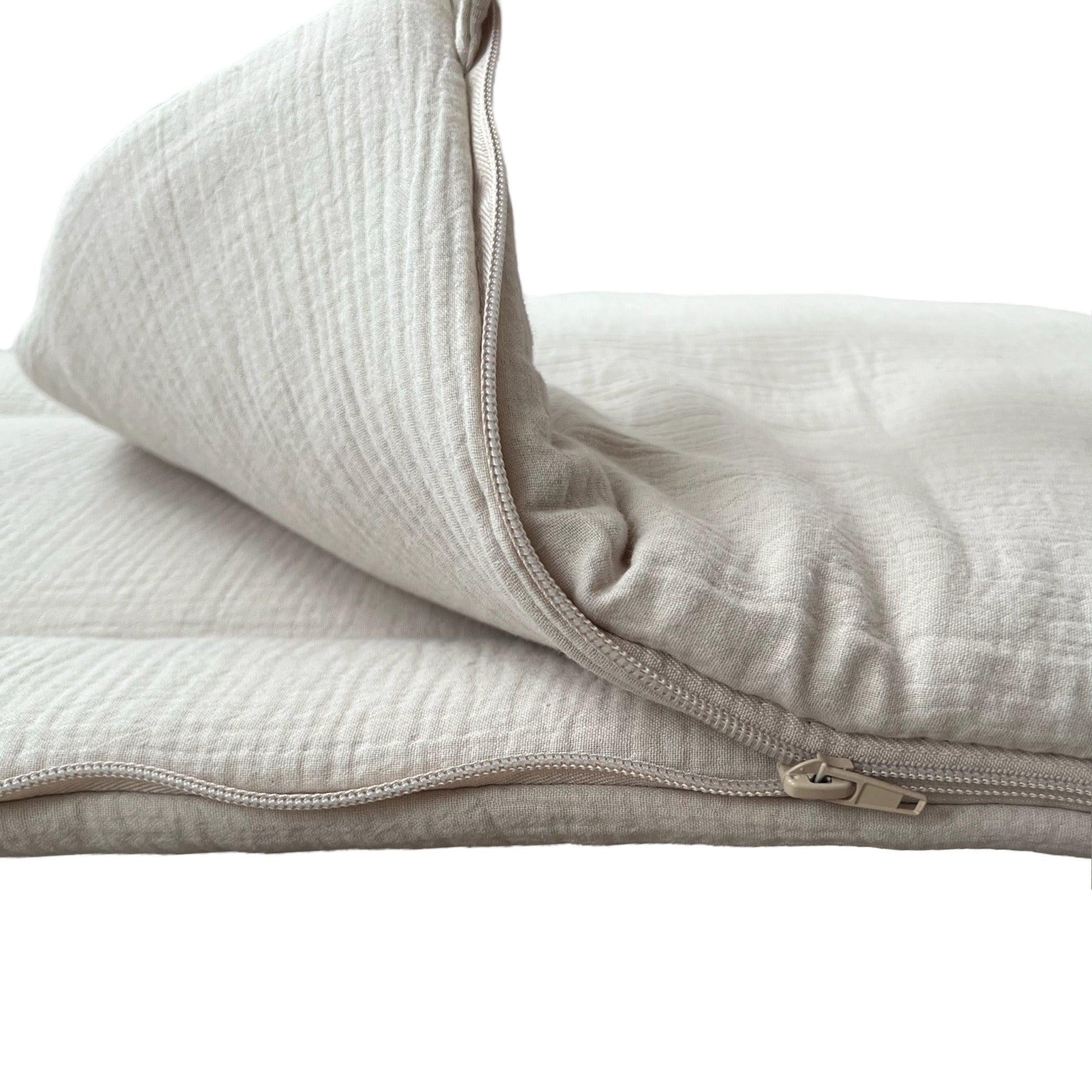 Babyschlafsack Musselin Dreamy– Atmungsaktiver & kuscheliger Ganzjahresschlafsack 2.5 TOG-Babyschlafsack-District for Kids-Beige-75 cm-2.5 Wert-District for Kids