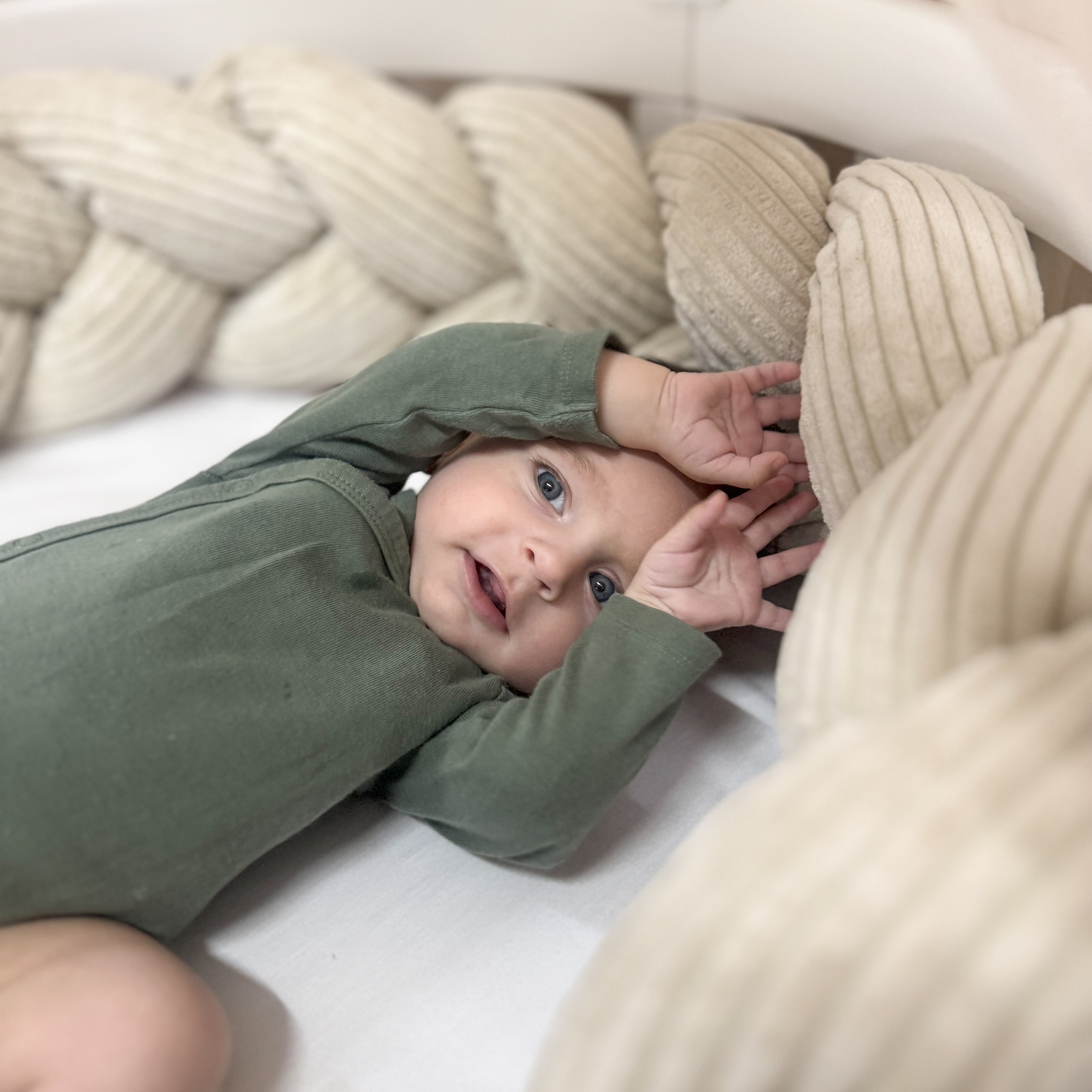 Bettschlange Cord – Kuschelige Bettumrandung für Geborgenheit & Schutz im Babybett-Baby & Kleinkind-District for Kids-Creme-180 cm-District for Kids