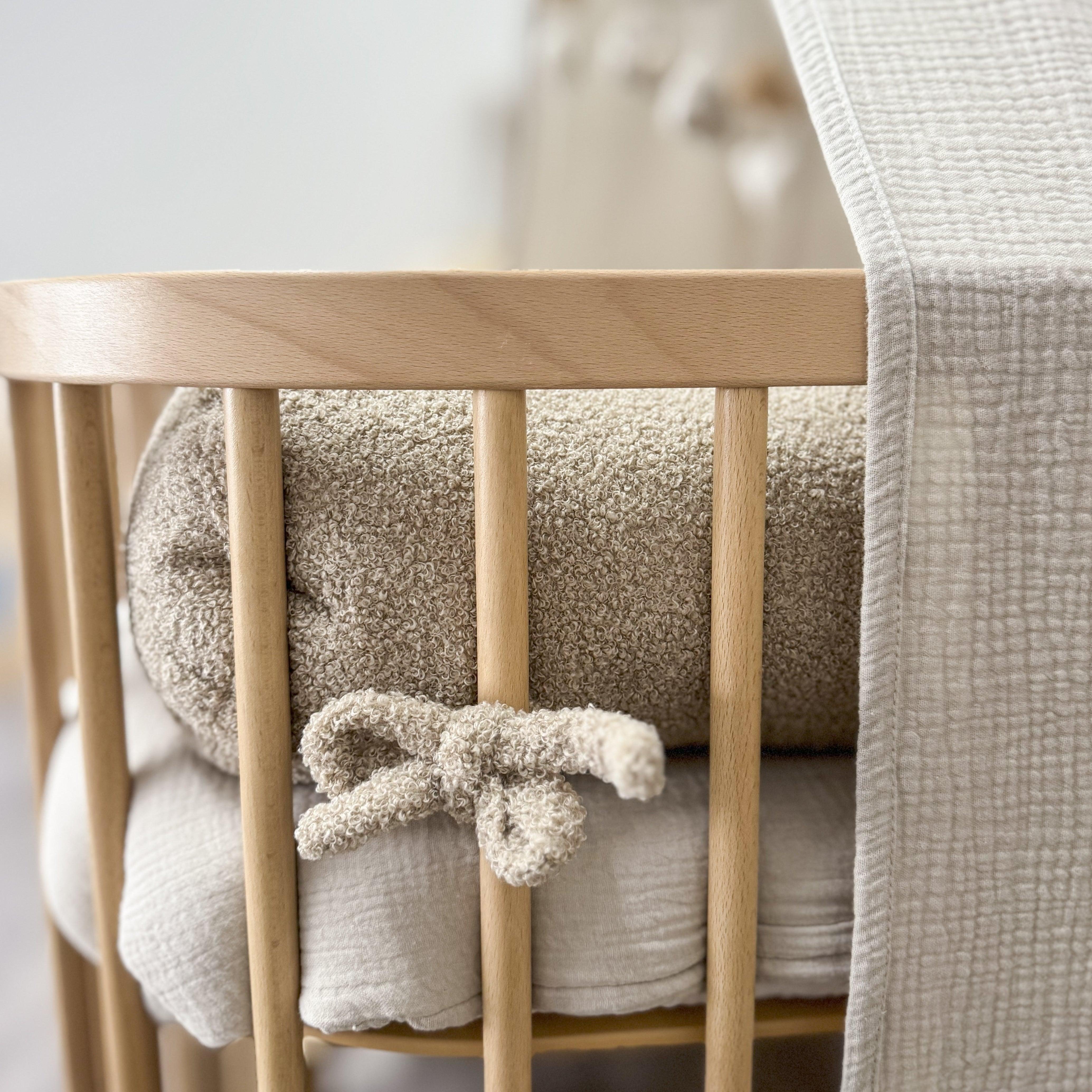 Bettschlange Teddystoff Boucle 3-in-1 – Schutz, Komfort & Vielseitigkeit für dein Baby-Baby & Kleinkind-District for Kids-Beige-180 cm-District for Kids