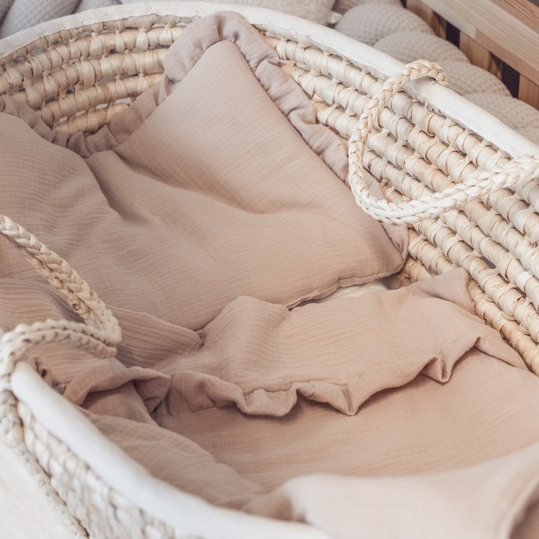 Bettwäsche Musselin Rüschen Gebrauchsfertig – Weich & Atmungsaktiv-Bettwäsche-District for Kids-Beige-50x75cm-District for Kids