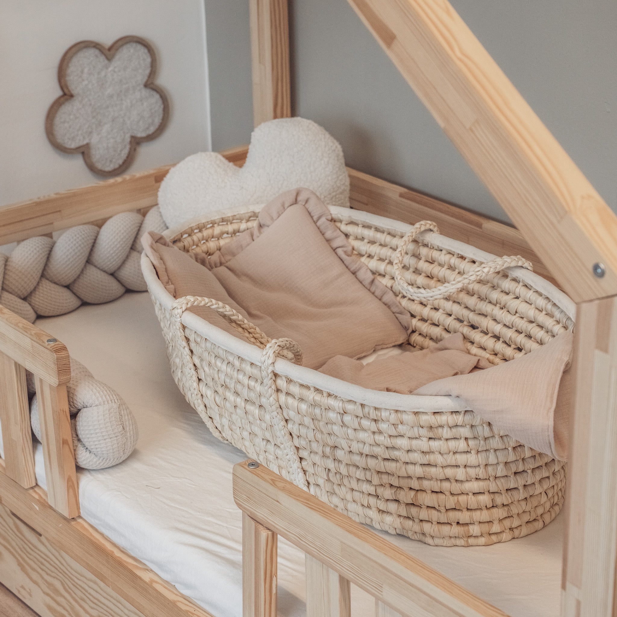 Bettwäsche Musselin Rüschen Gebrauchsfertig – Weich & Atmungsaktiv-Bettwäsche-District for Kids-Beige-50x75cm-District for Kids