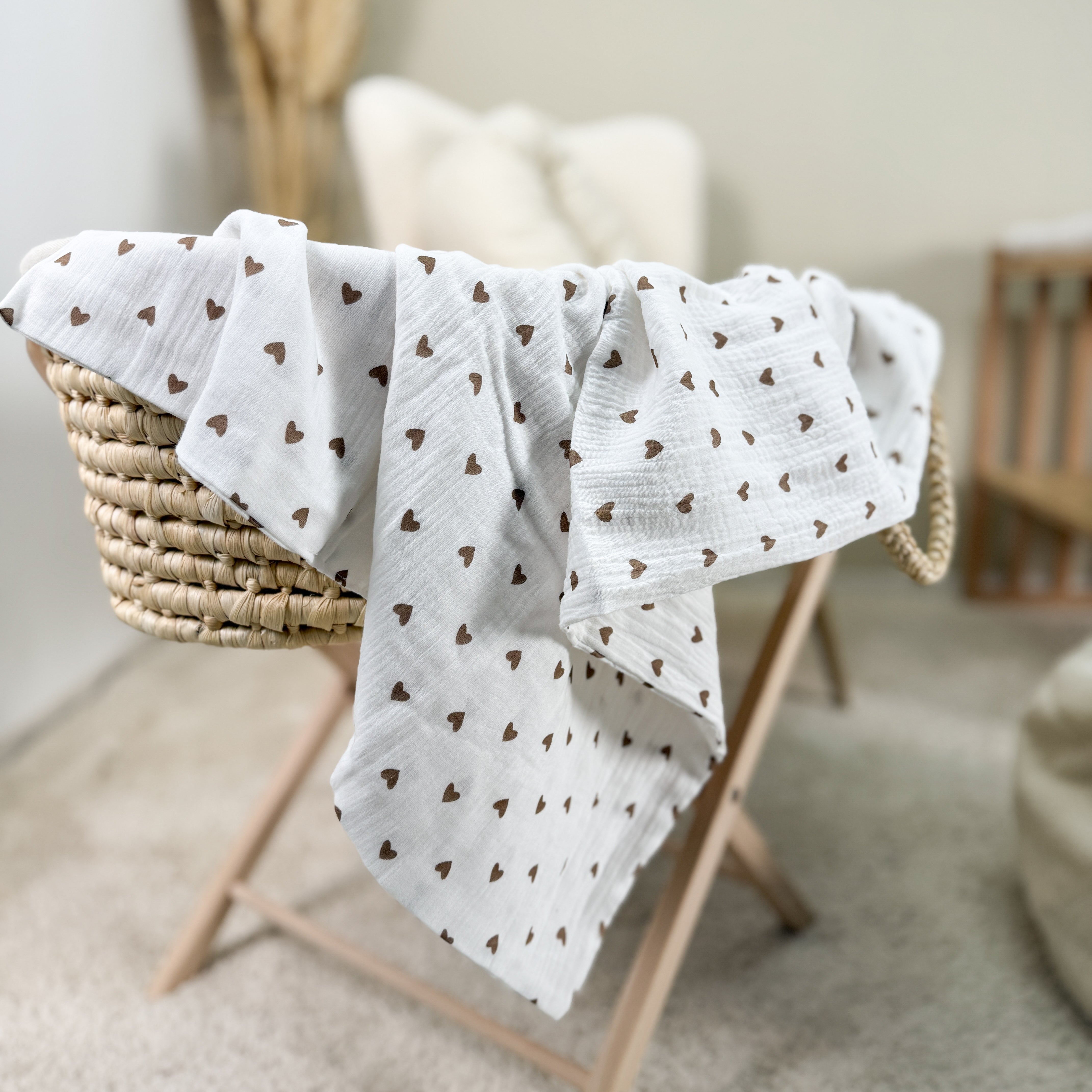 Decke Musselin - Mulltuch, Schmuse- & Puckdeck | Muster Heart Brown-Bettdecke-District for Kids-District for Kids