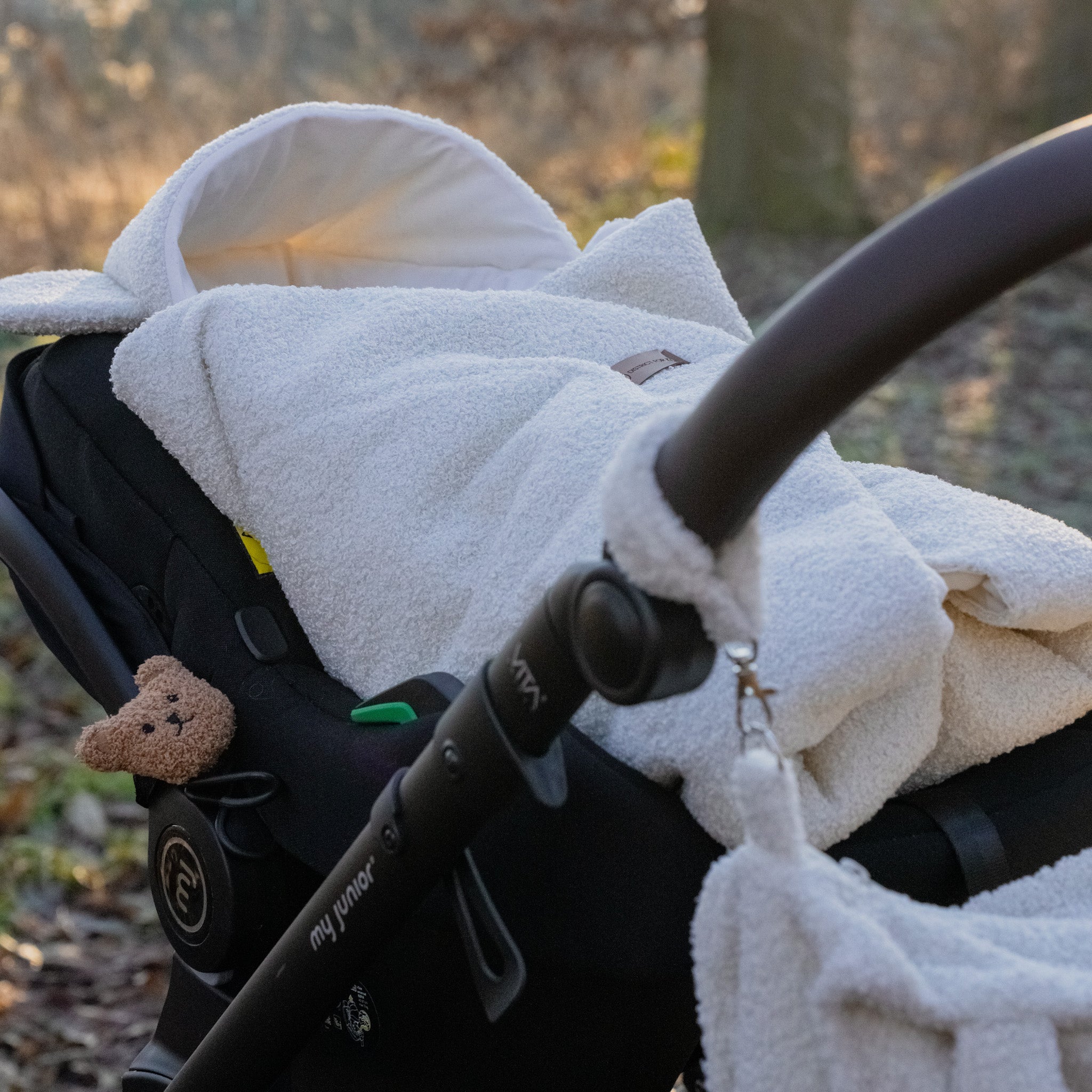 Einschlagdecke Teddystoff Boucle Teddyohren – Autoschale 2.5 TOG-Fußsäcke-District for Kids-Creme-2.5 TOG-District for Kids