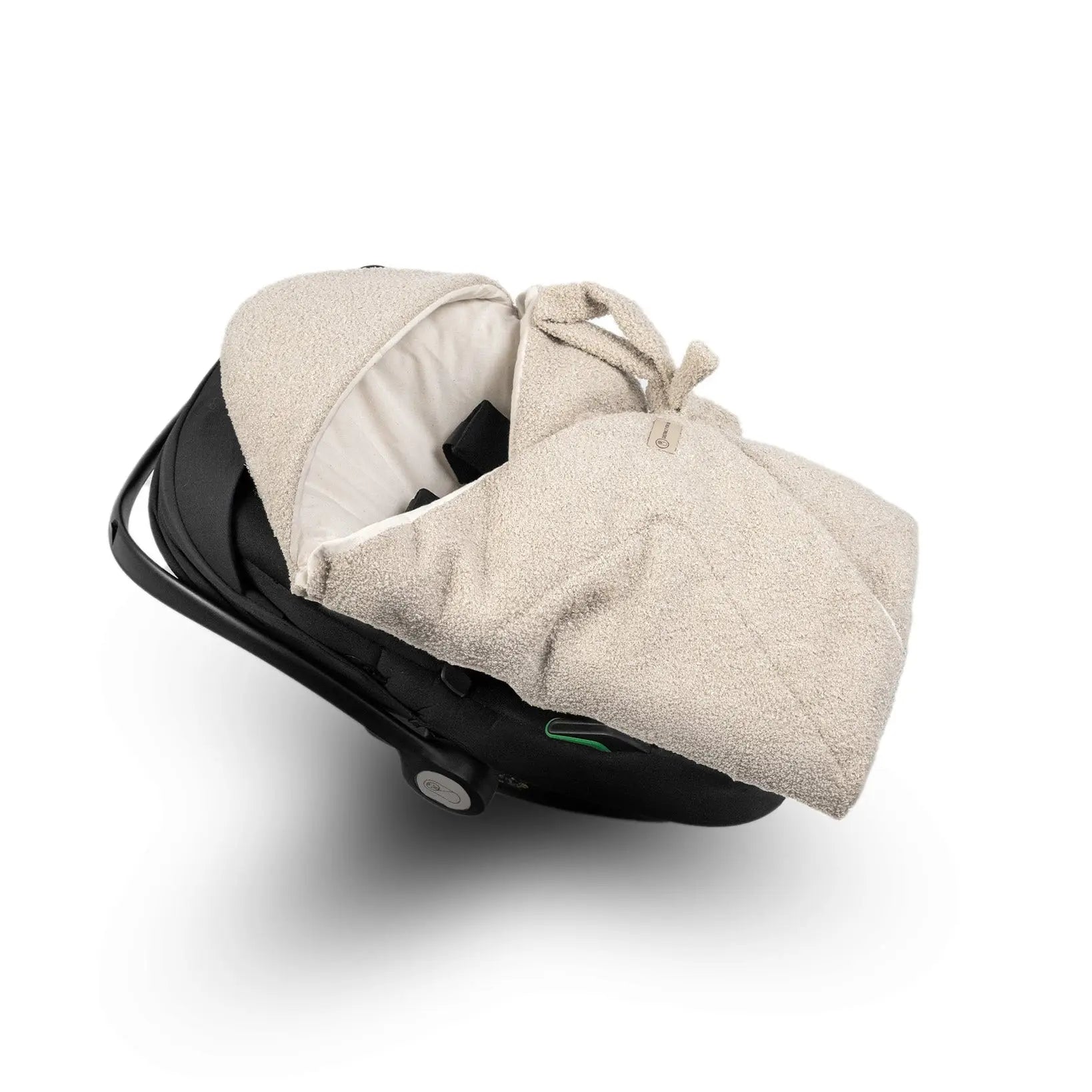 Einschlagdecke Teddystoff Boucle – ideal für jede Autoschale - Fußsäcke