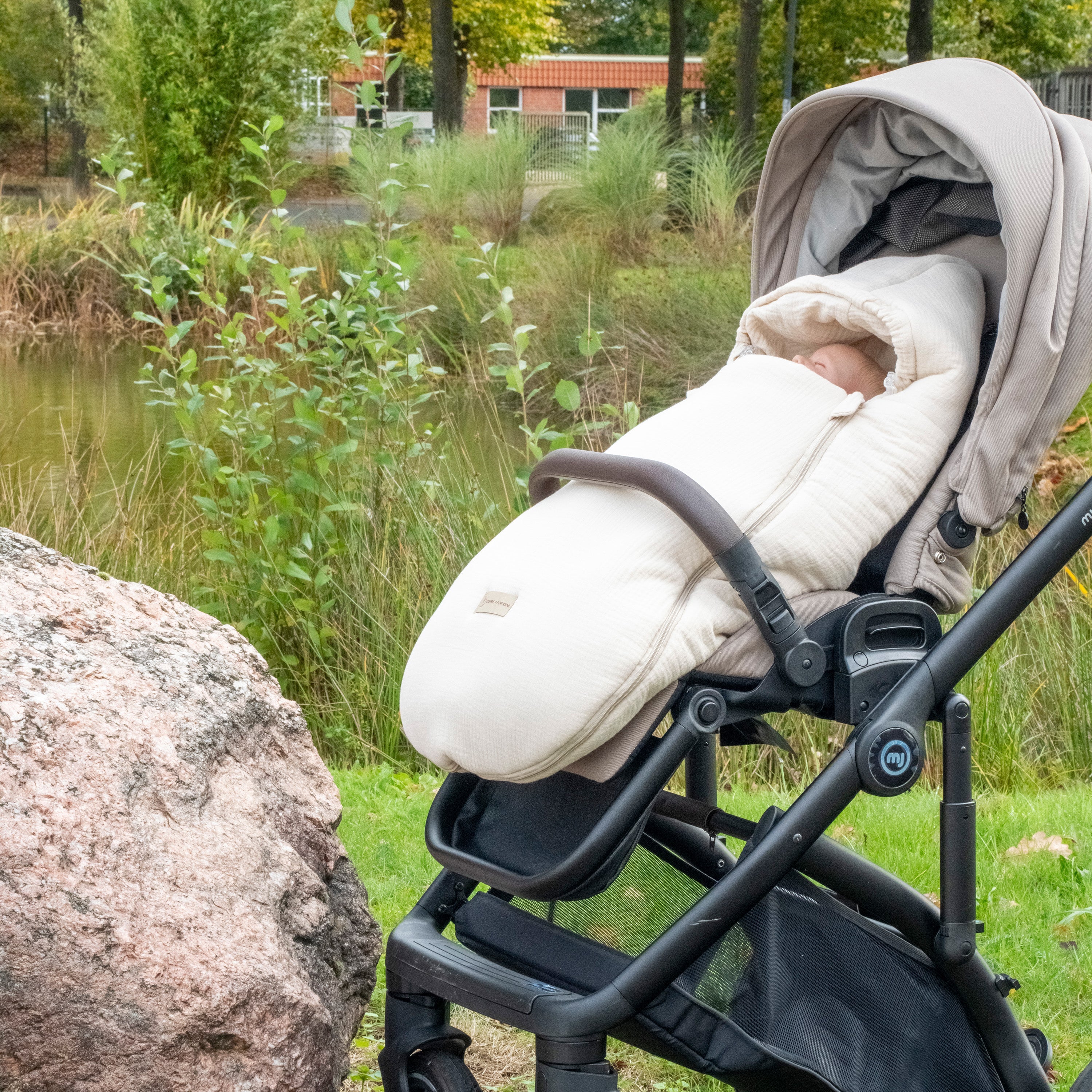 Winterfußsack Musselin – atmungsaktiv & warm für Kinderwagen & Autoschale - Winterfußsack