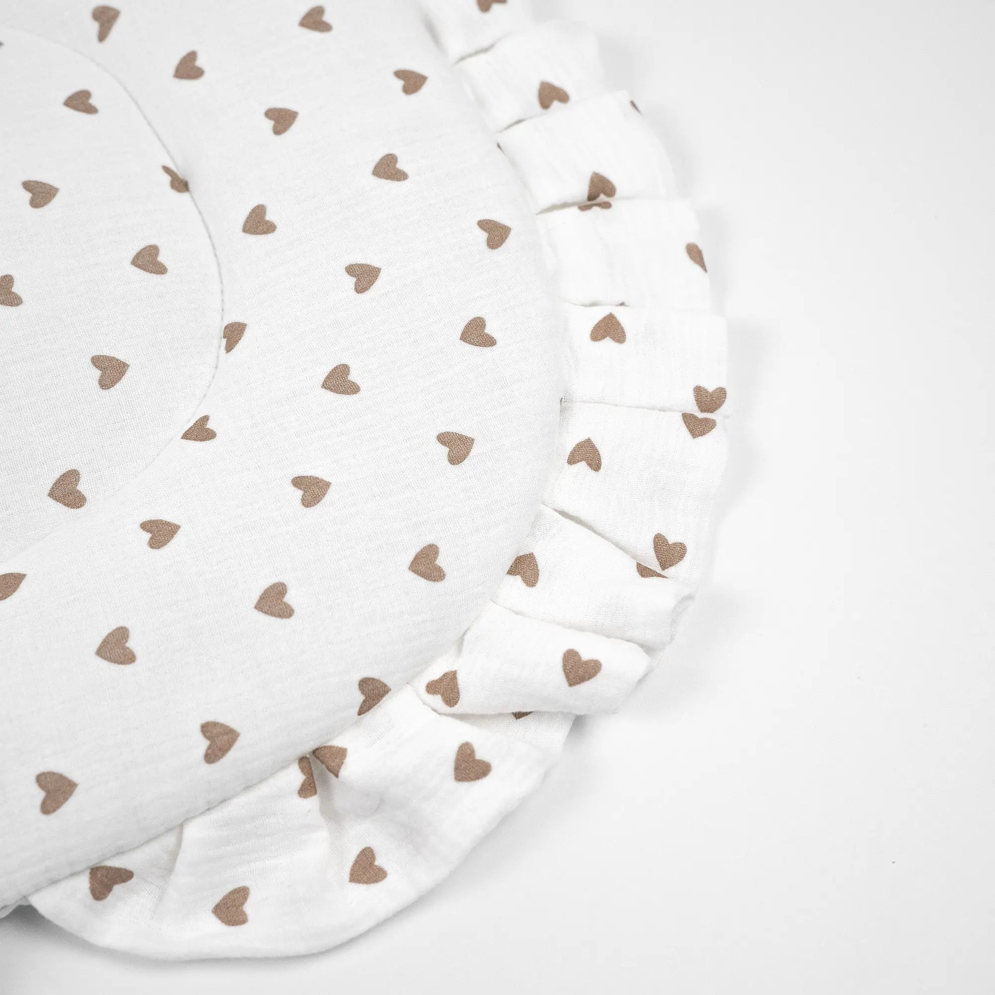 Babyschlafsack Dreamy Musselin braune Herzen | 2.5 TOG Ganzjahresschlafsack District for Kids