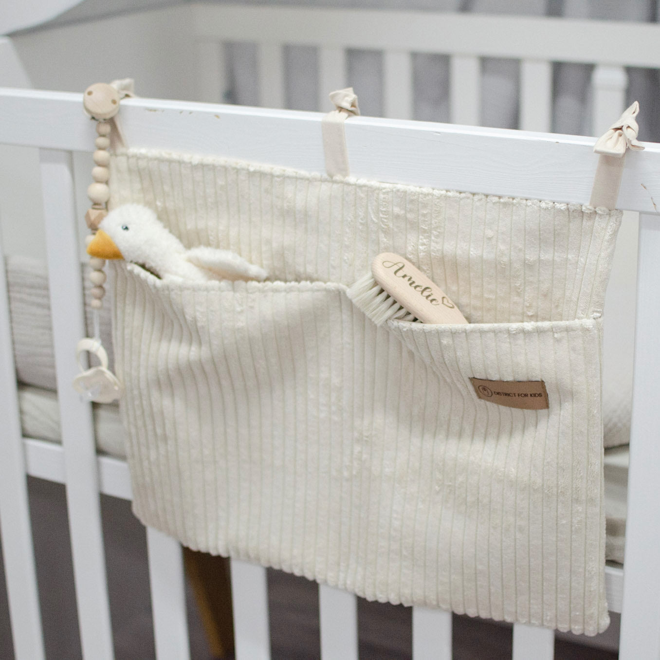 Organizer Cord zum Aufhängen für Baby- & Kinderbett – Stilvoll, Stabil & Platzsparend-Organizer-District for Kids-Braun-District for Kids