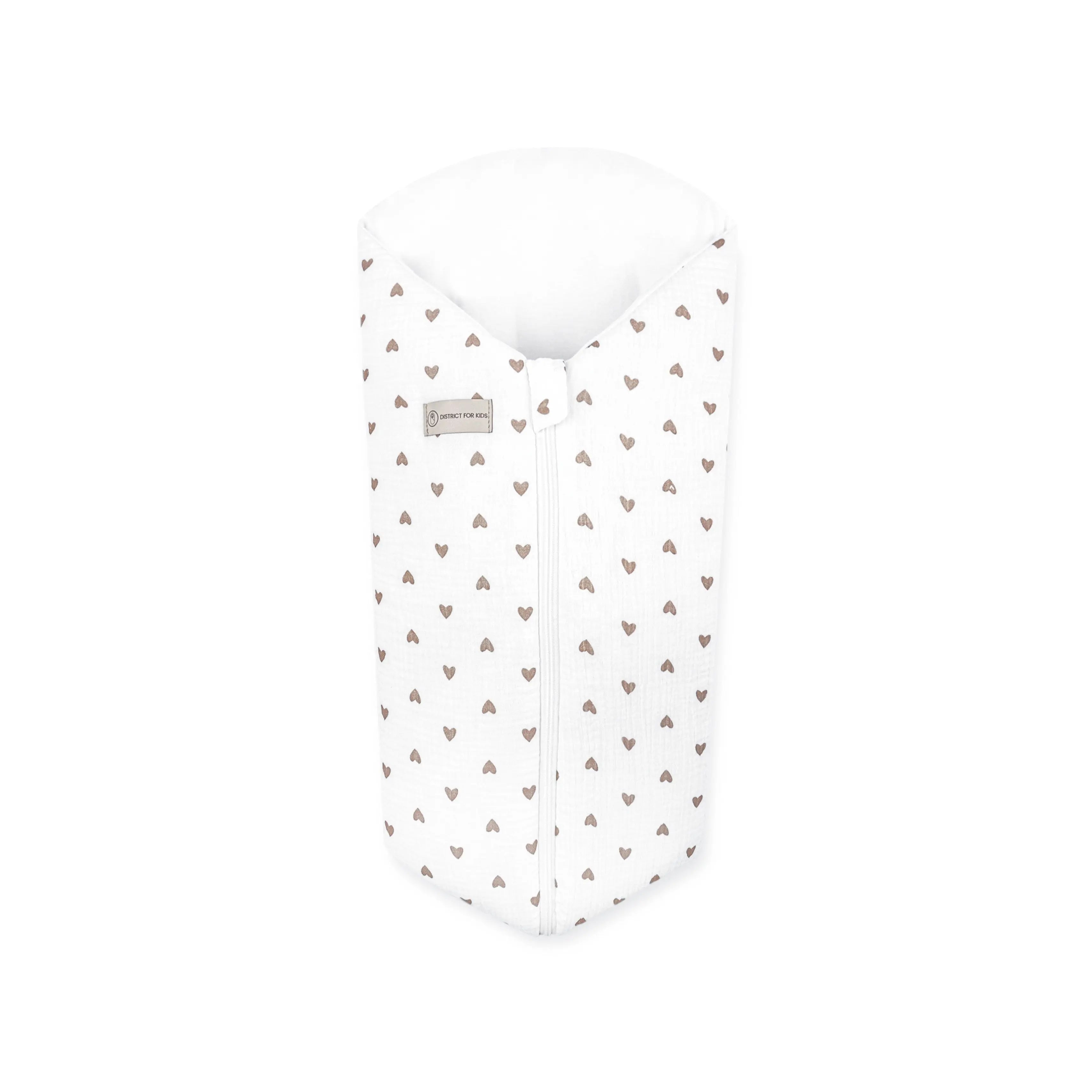 Pucksack Musselin Herzen braun mitwachsend – Ganzjahres Babyschlafsack - Herzen braun / 80 cm / 0.5 TOG - Pucksack