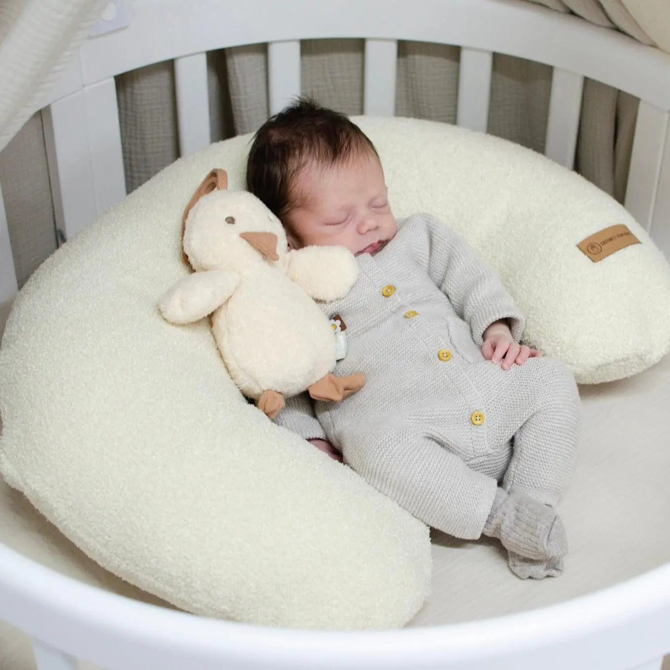 Stillkissen Teddy Boucle mit abnehmbarem Bezug U-förmig-Stillkissen-District for Kids-Creme-District for Kids