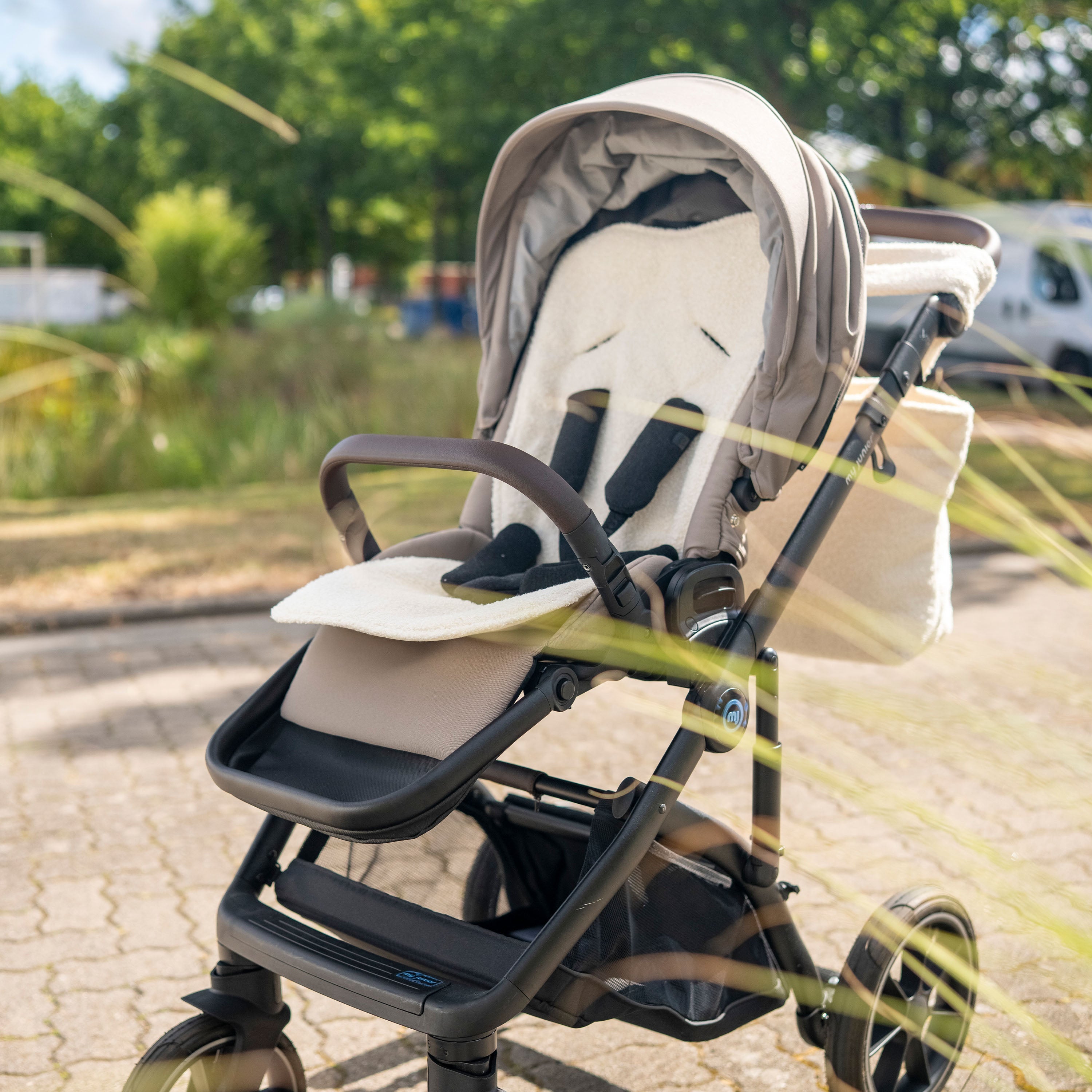 Sitzauflage Teddystoff Boucle für den Kinderwagen - universell passend - Sitzauflage