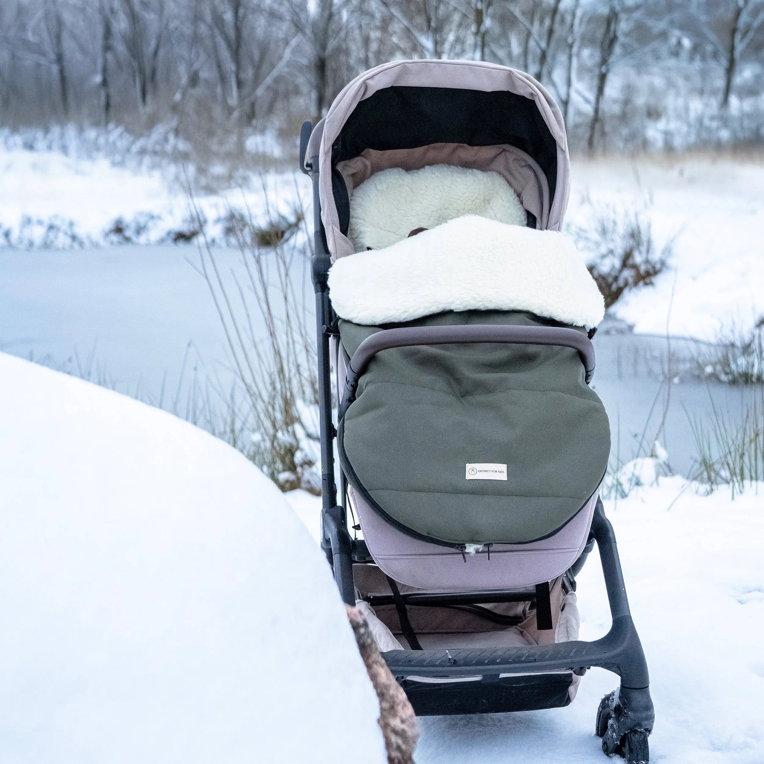 Winterfußsack wasserabweisend Innenfutter aus Merinowolle - Kinderwagen District for Kids
