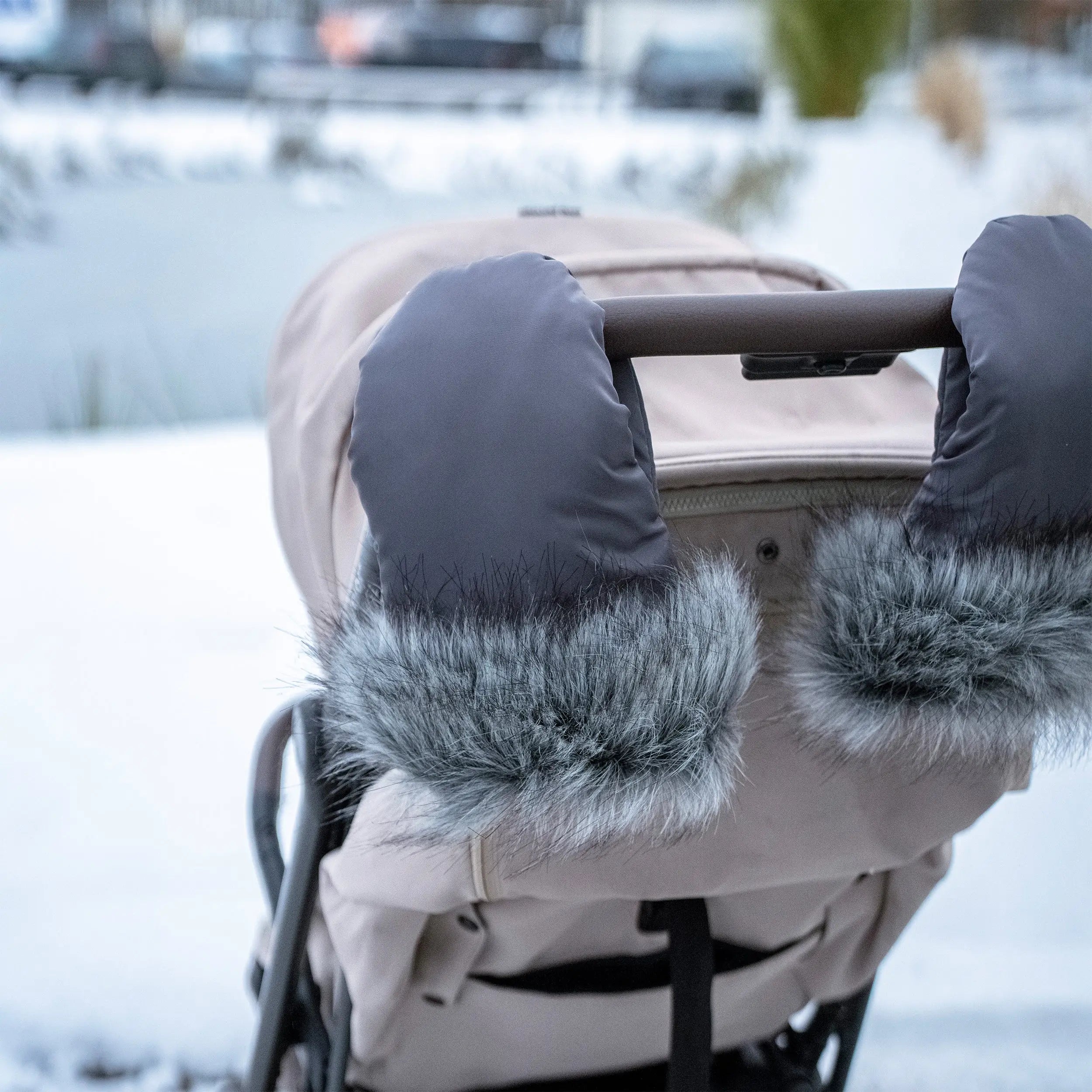 Handschuhe mit Fell für Kinderwagen – Handwärmer District for Kids