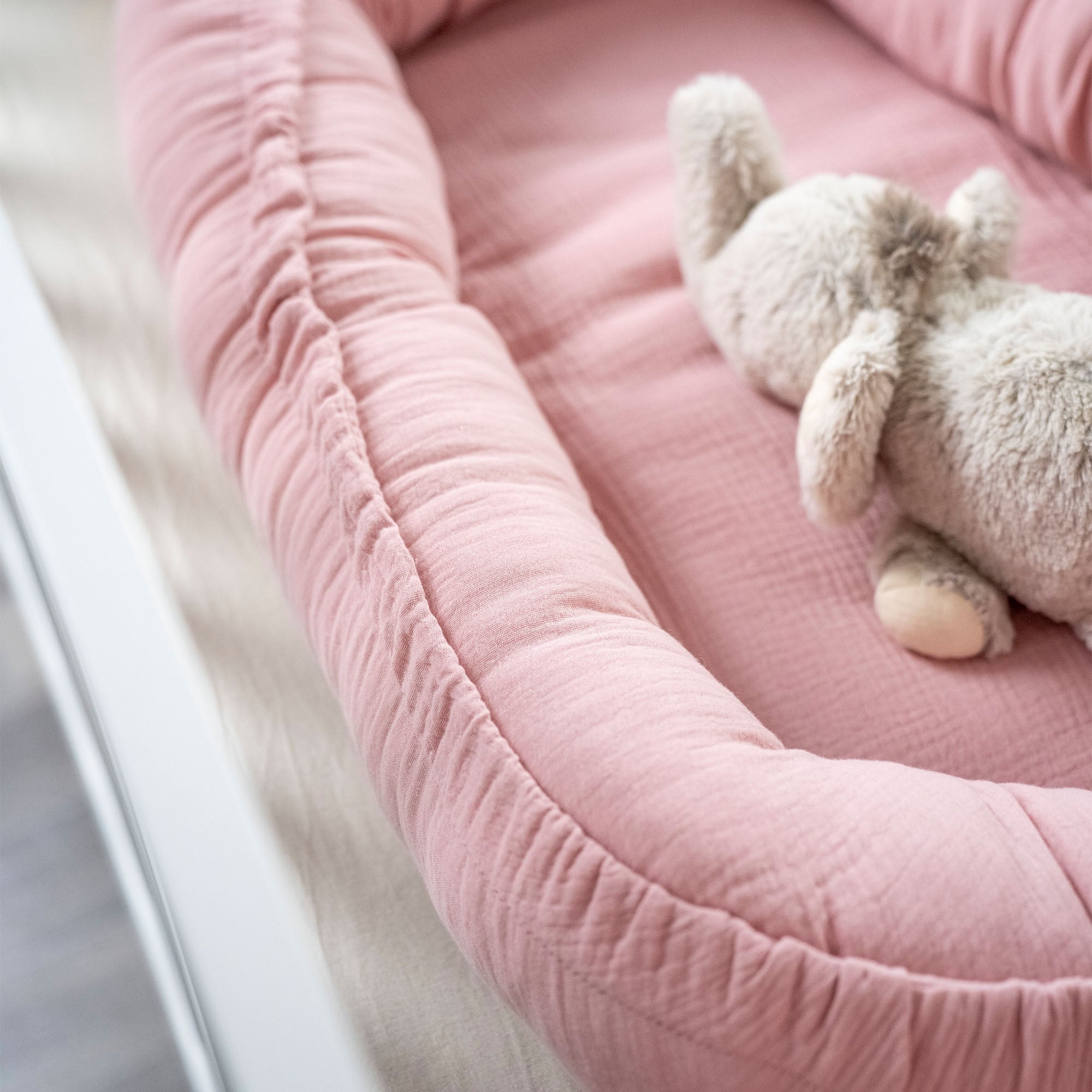 Babynestchen Musselin – Weicher mitwachsender Baby Kokon - Babynestchen