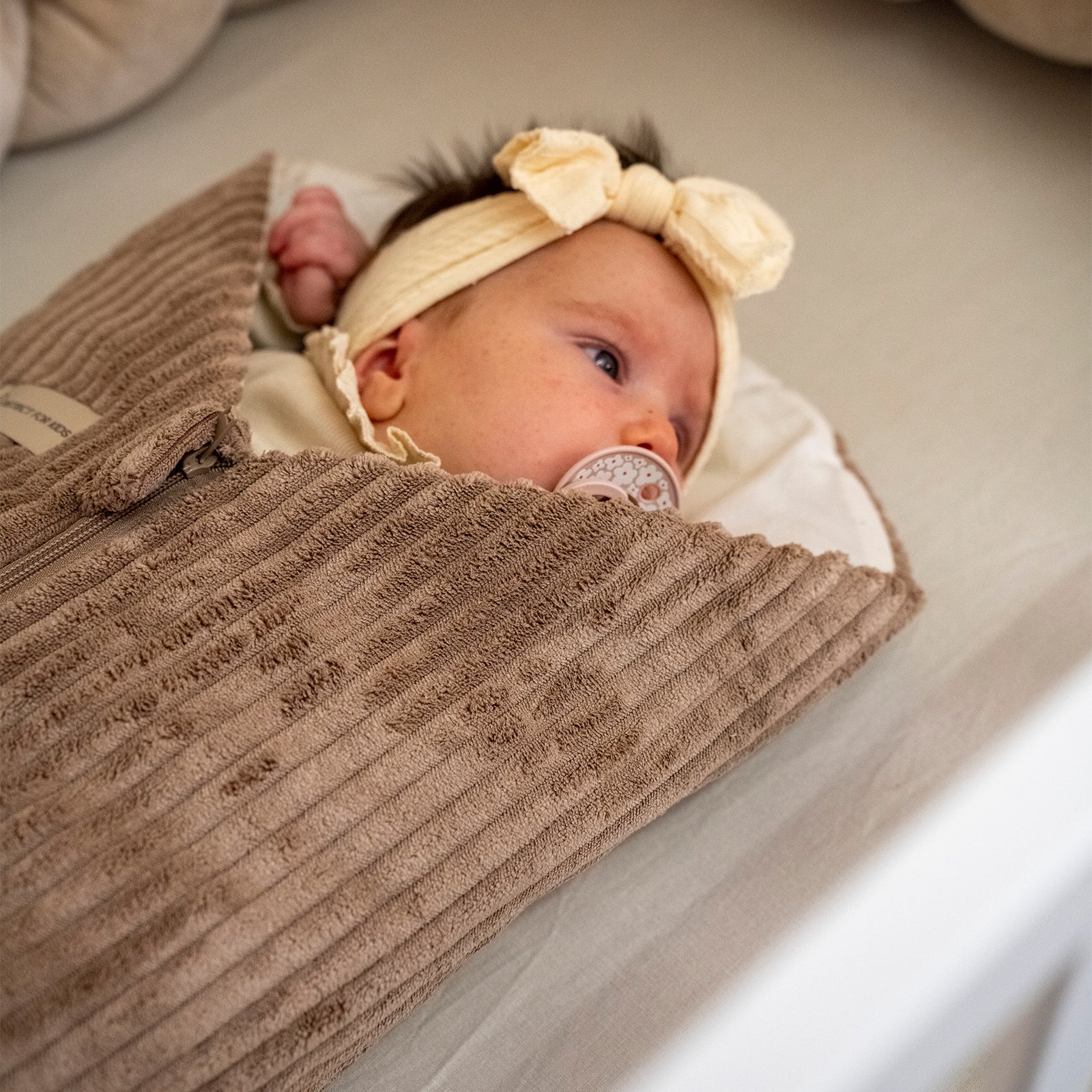 Pucksack Cord mitwachsend - Wärmender Ganzjahres Babyschlafsack - Pucksack