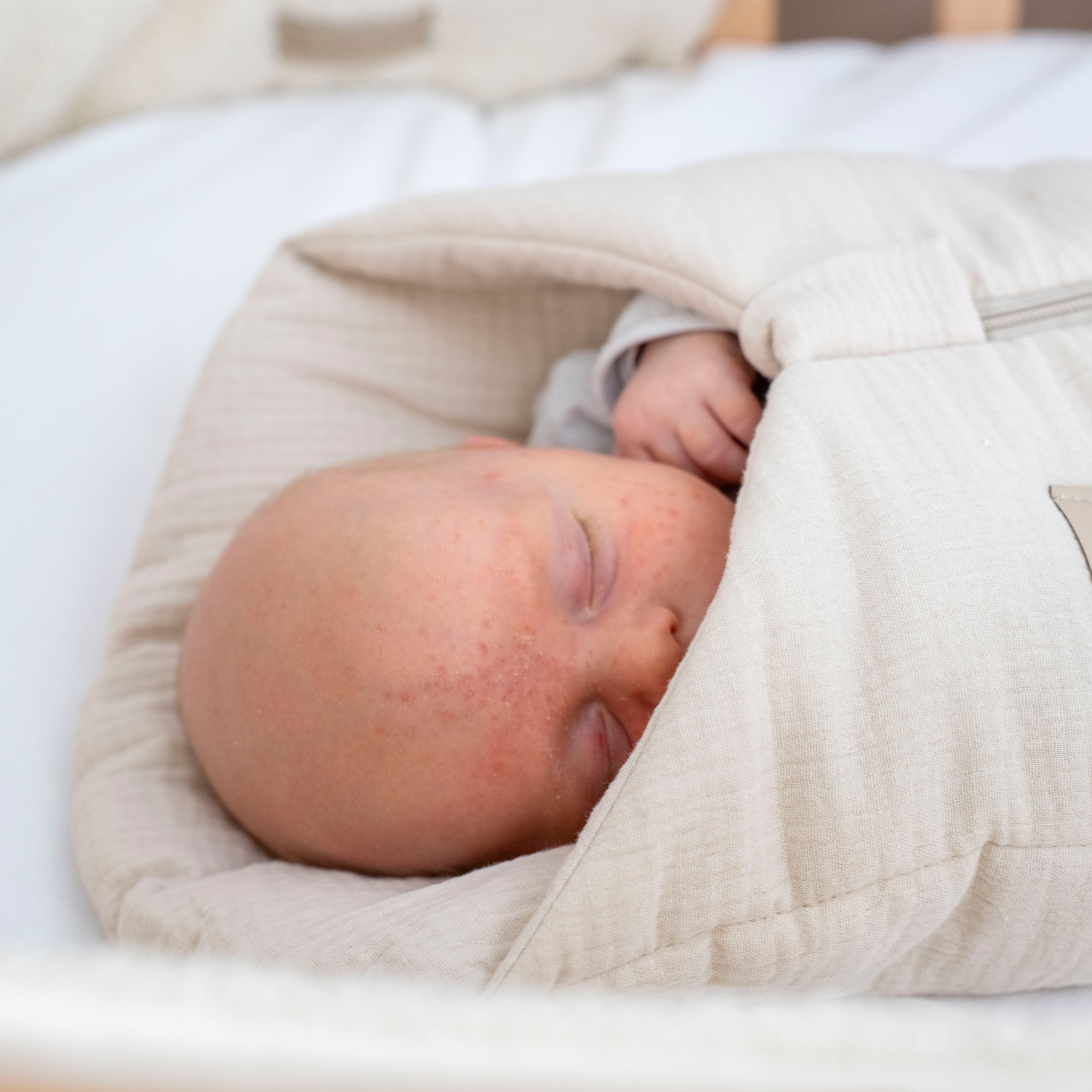 Pucksack Musselin mitwachsend - Ganzjahresschlafsack wärmend & atmungsaktiv - Pucksack