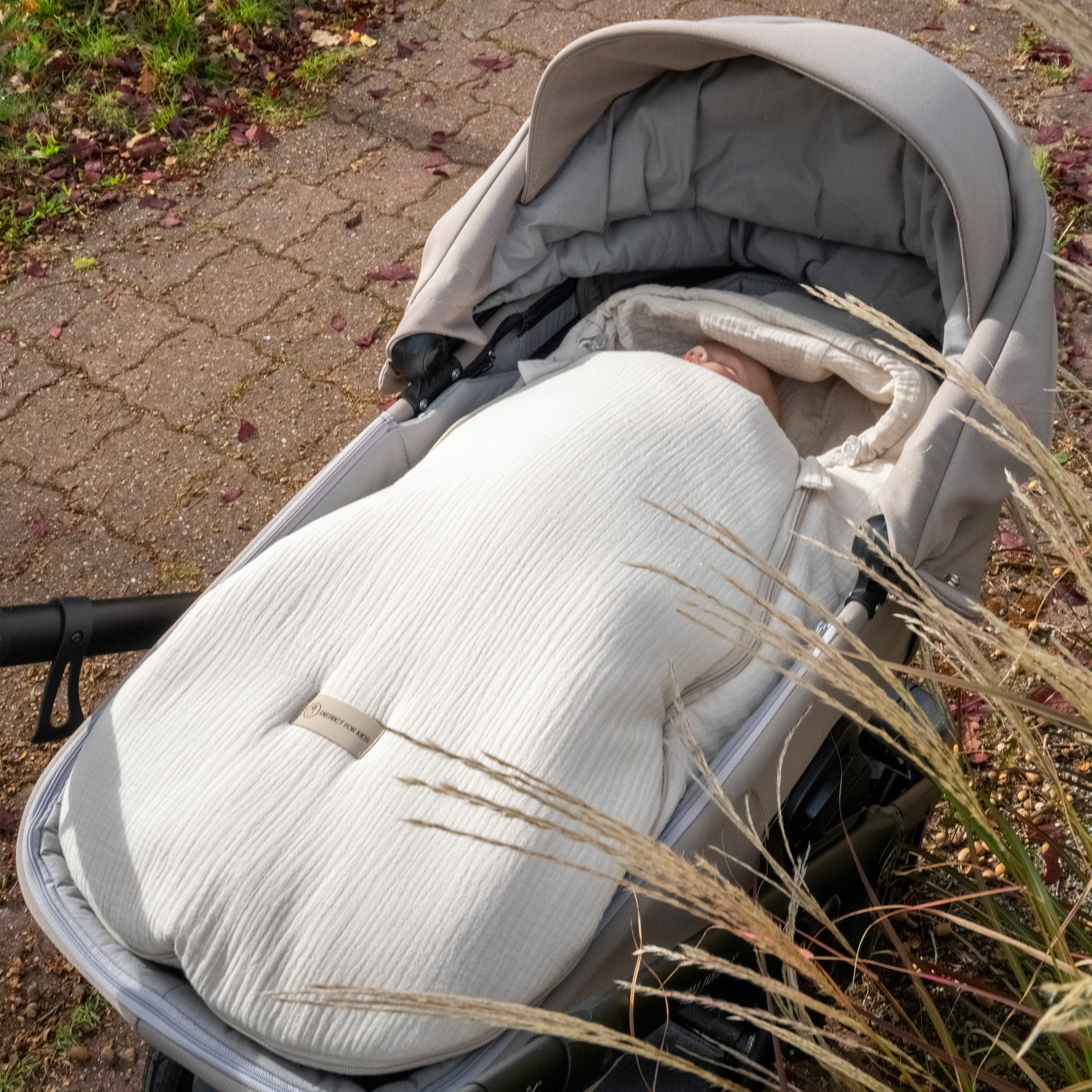 Winterfußsack Musselin – atmungsaktiv & warm für Kinderwagen & Autoschale - Winterfußsack