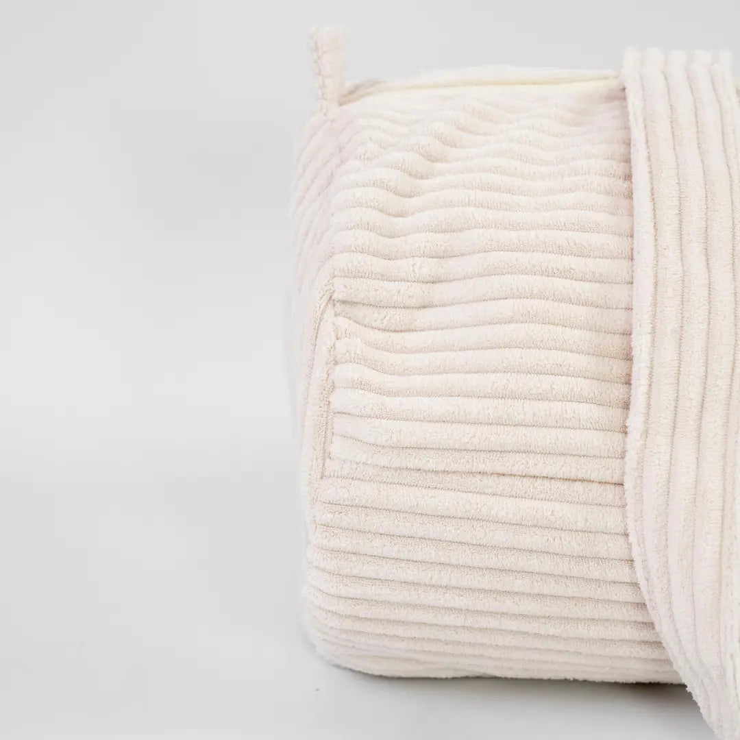 Kinderschlafsack aus Cord inkl. Tasche & Kissen – perfekt für unterwegs & zuhause District for Kids