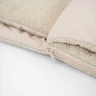 Kinderschlafsack aus Bouclé inkl. Tasche & Kissen – perfekt für unterwegs & zuhause District for Kids