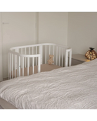 Babybett 5-in-1 – Ein Bett für viele Jahre - mitwachsend | Quadratische Form - Babybett
