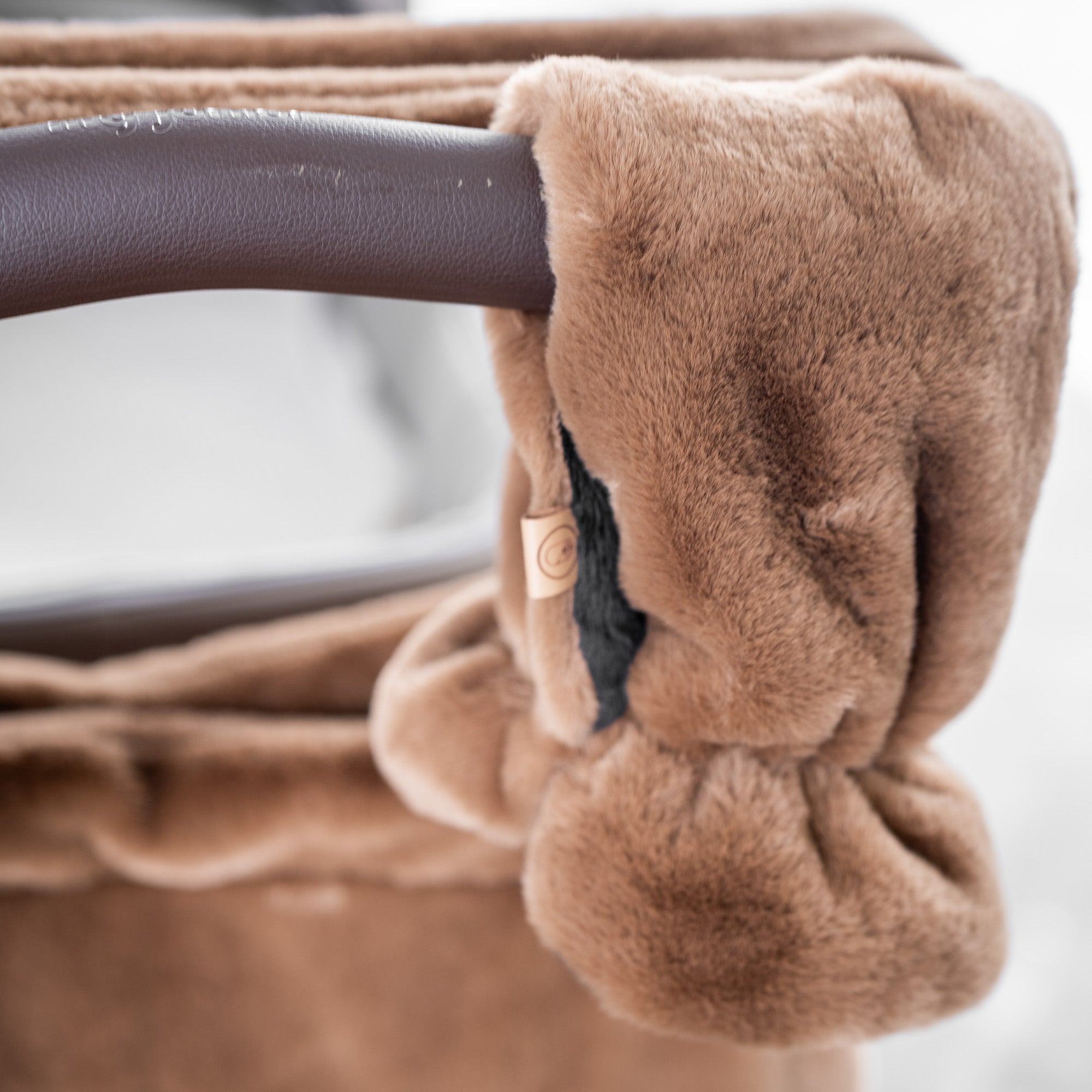 Handschuhe.Braun.District4kids