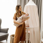 Mitwachsendes Babybett 7-in-1 – Ein Bett für viele Jahre | Ovale Form-Babybett-Waldin-Natur-District for Kids