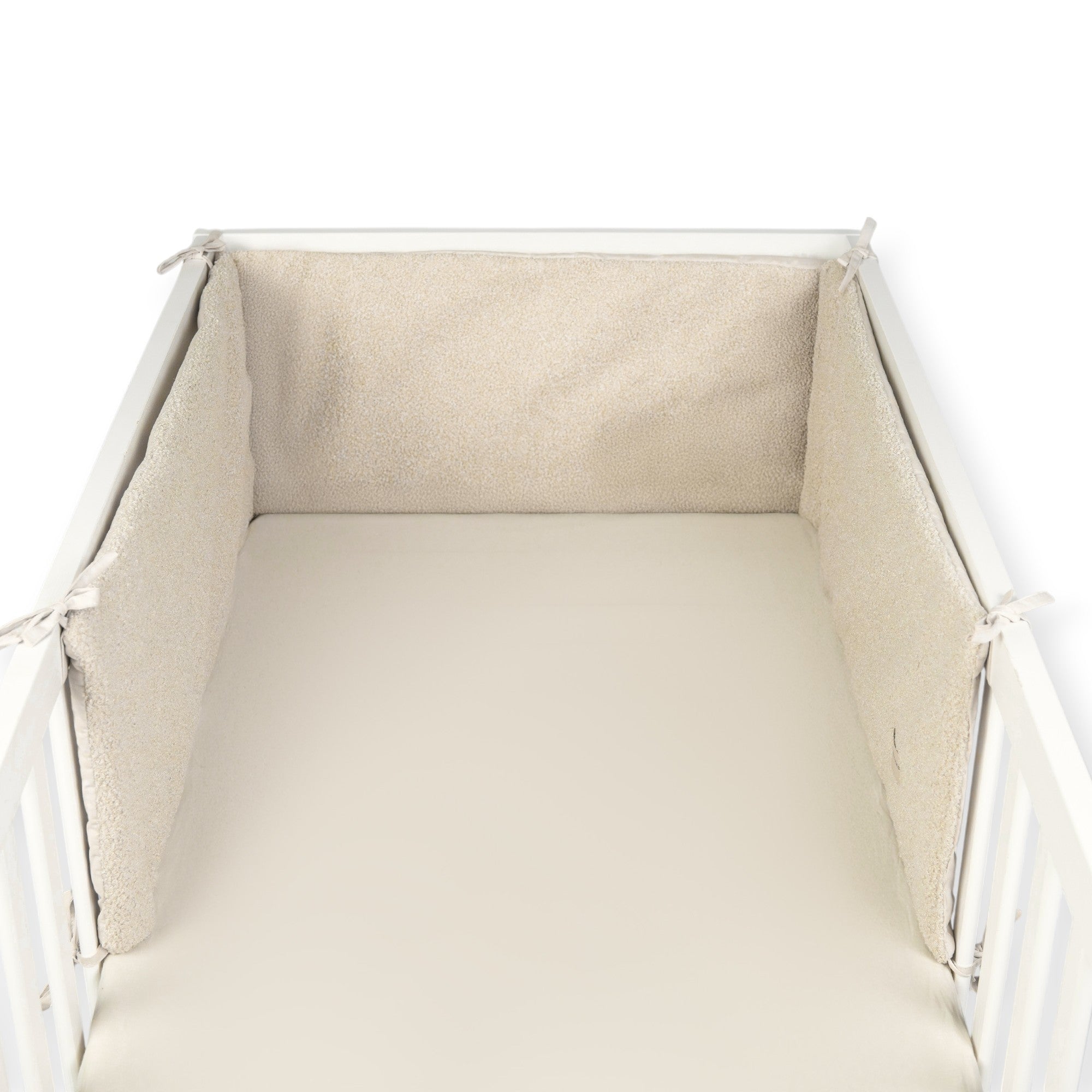 Bettumrandung Teddy Bouclé – Weiche Premium Umrandung für Baby- & Beistellbetten - Bettumrandung