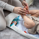 Wickelunterlage Cord – kompakte Windeltasche für unterwegs - Wickelauflage