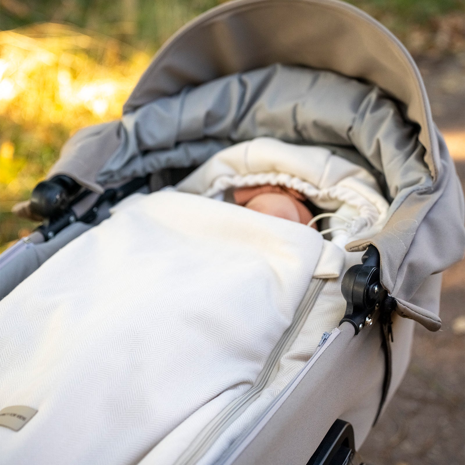Winterfußsack Kaschmir – luxuriös & warm für Kinderwagen & Autoschale - Winterfußsack