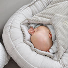 Babynestchen Musselin – Weicher mitwachsender Baby Kokon - Babynestchen