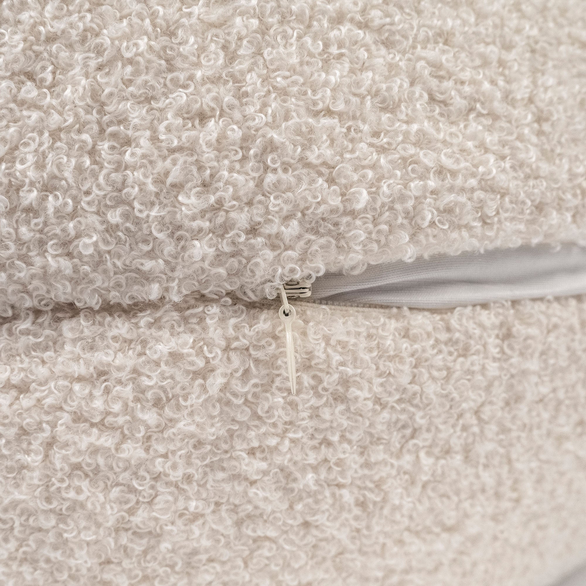 Stillkissen & Schwangerschaftskissen Bouclé Teddy XXL – ergonomisch weich & vielseitig - Stillkissen