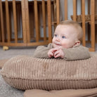 Stillkissen Halbmond Cord – Komfort, Unterstützung & stilvolle Optik District for Kids