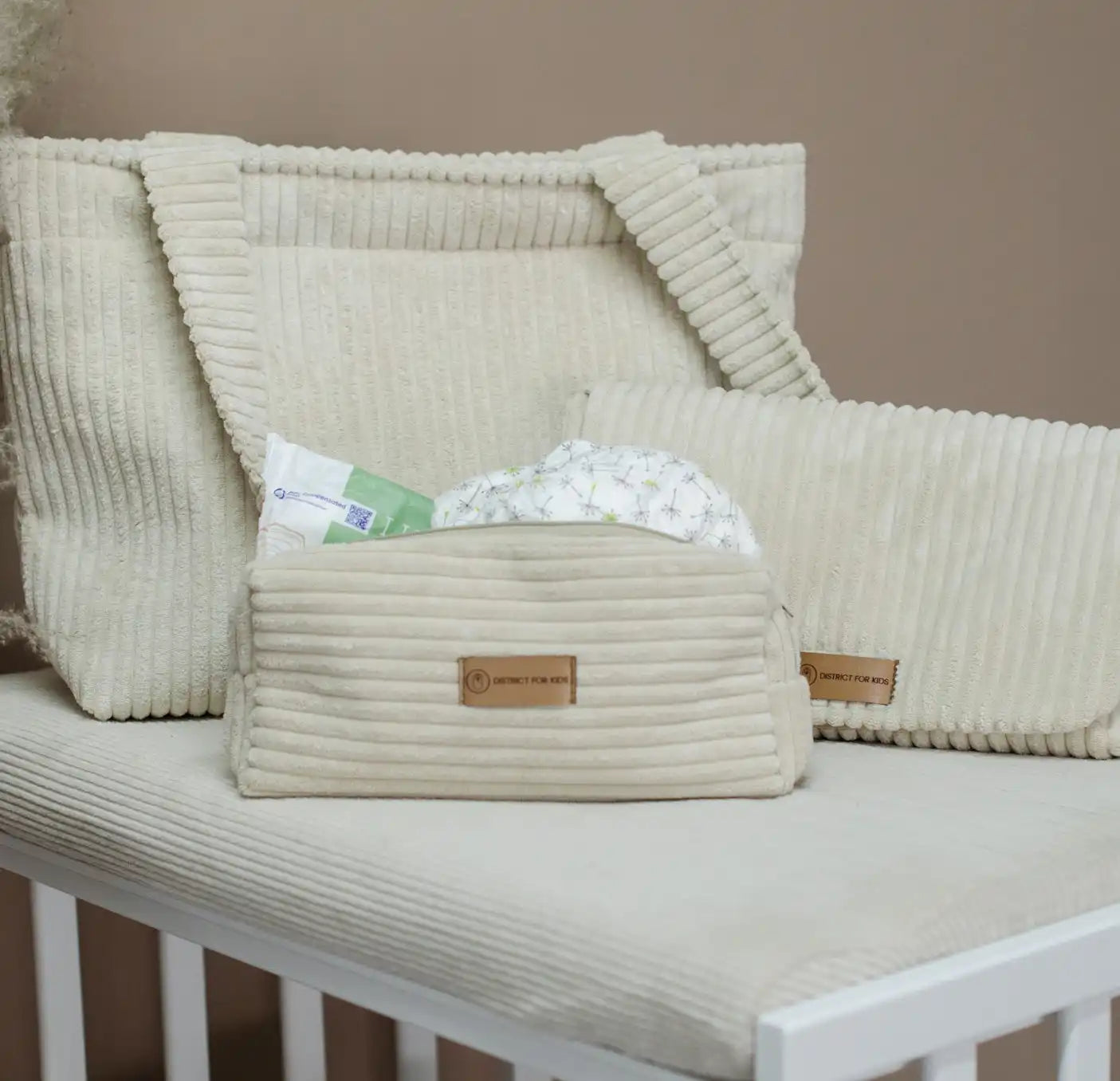 Wickelunterlage für unterwegs | Cord - District for Kids