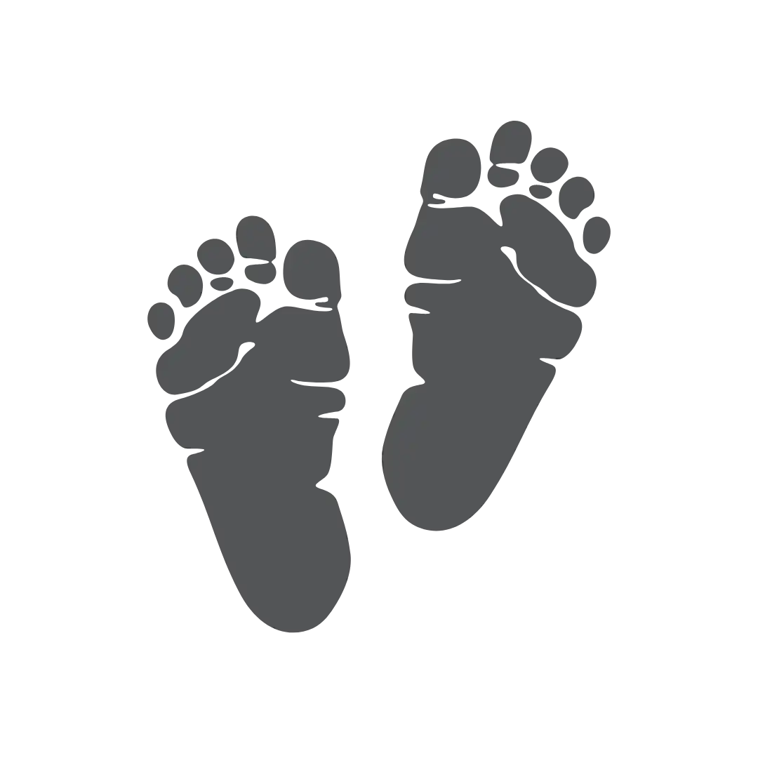 Paar dunkelgraue Flip-Flops.